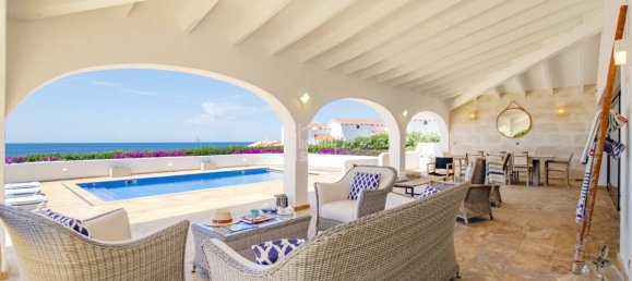 4 bedrooms Villa in Sant Lluis, Spain No. 5566 3