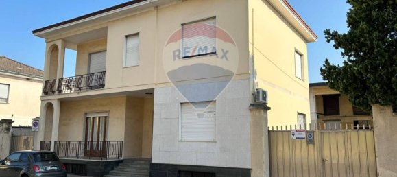 4 Schlafzimmer Villa in Agrate Brianza, Italy, Nr. 127455 7