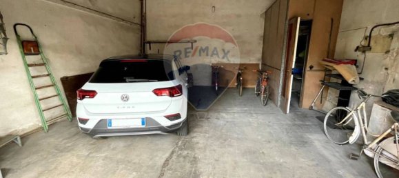 4 Schlafzimmer Villa in Agrate Brianza, Italy, Nr. 127455 20