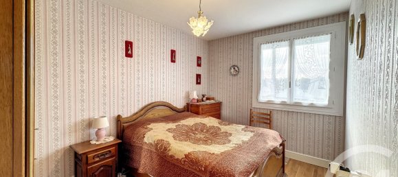 3 chambres Maison à Salbris, France No. 88574 9