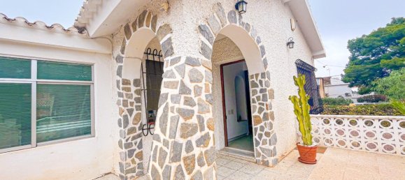 3 bedrooms Villa for sale in Los Balcones, Alicante, Valencian Community, Spain № 365448 3