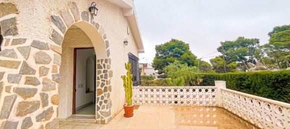 3 bedrooms Villa for sale in Los Balcones, Alicante, Valencian Community, Spain № 365448 4