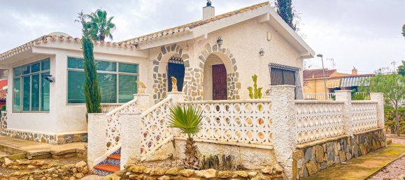 3 bedrooms Villa for sale in Los Balcones, Alicante, Valencian Community, Spain № 365448 18