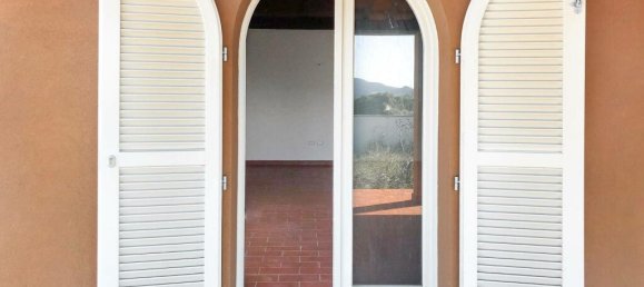 3 bedrooms Apartment in Calcinaia, Italy No. 55845 22