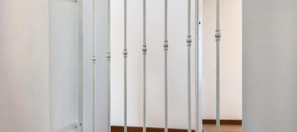 3 bedrooms Apartment in Calcinaia, Italy No. 55845 9