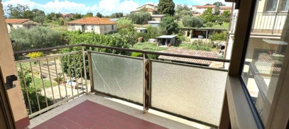 Apartamento de 4 dormitorios en Rome, Italy No. 320953 3