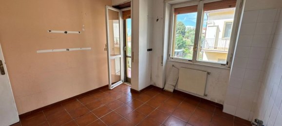Apartamento de 4 dormitorios en Rome, Italy No. 320953 9