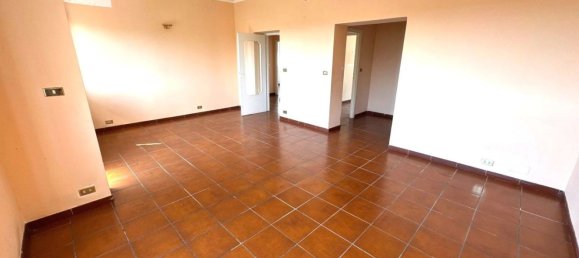 Apartamento de 4 dormitorios en Rome, Italy No. 320953 4