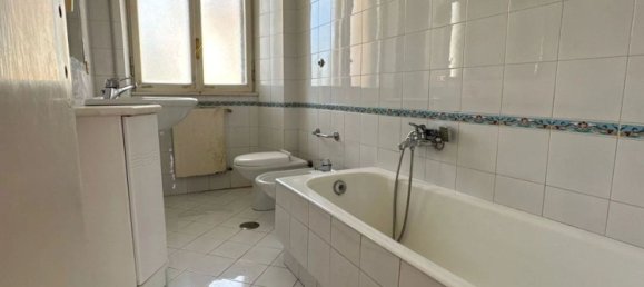 Apartamento de 4 dormitorios en Rome, Italy No. 320953 15