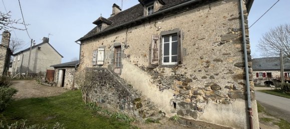 5 bedrooms House in Chalvignac, France No. 62250 20