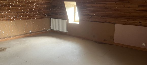 5 bedrooms House in Chalvignac, France No. 62250 8