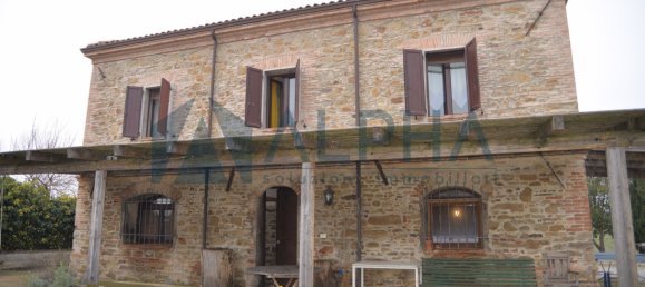8 rooms House in Mercato Saraceno, Italy No. 62495 4