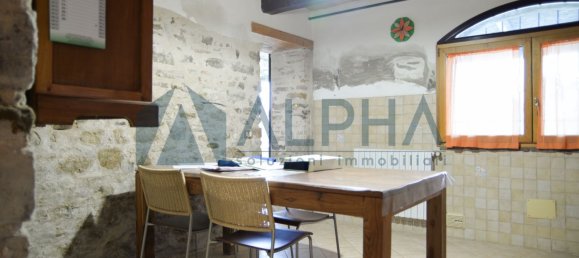 8 rooms House in Mercato Saraceno, Italy No. 62495 11