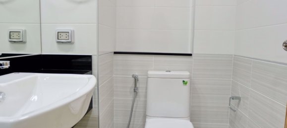 1 bedroom Condo in Pattaya, Thailand No. 1878 10