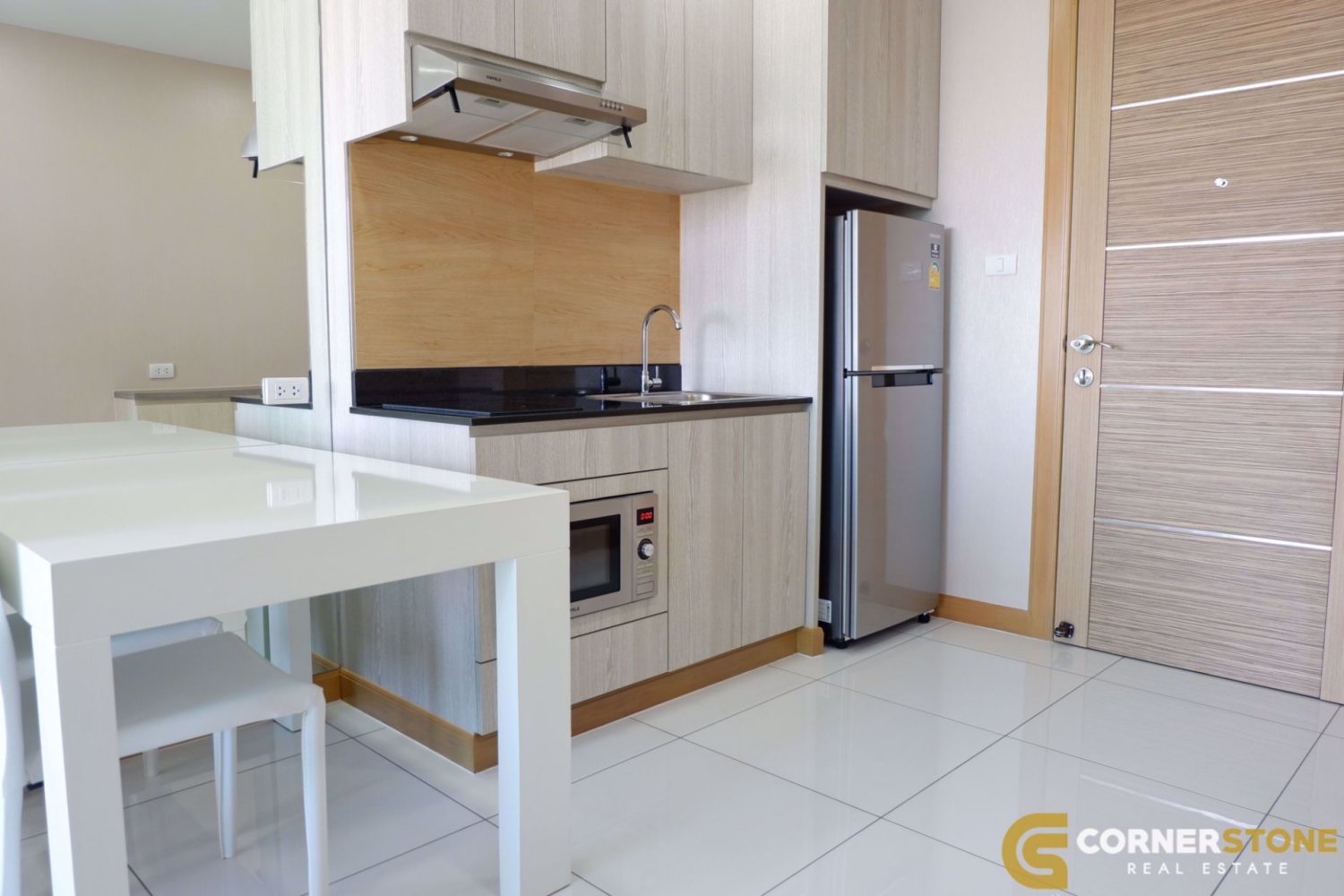 1 bedroom Condo in Pattaya, Thailand No. 1878