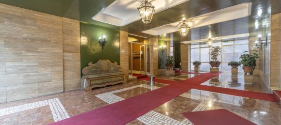 3 bedrooms Apartment in Milan, Italy No. 260708 17