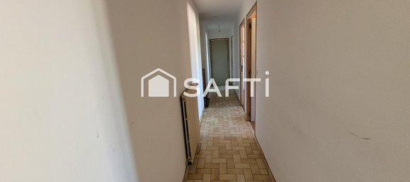 3 chambres Maison à Descartes, France No. 269763 9