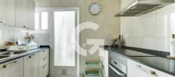 4 bedrooms Apartment in Sants-Montjuic, Spain No. 142253 18