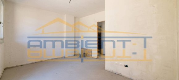 2 bedrooms Apartment in Carnate, Italy No. 165526 3