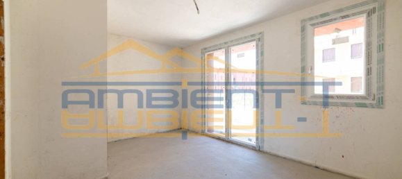 2 bedrooms Apartment in Carnate, Italy No. 165526 5