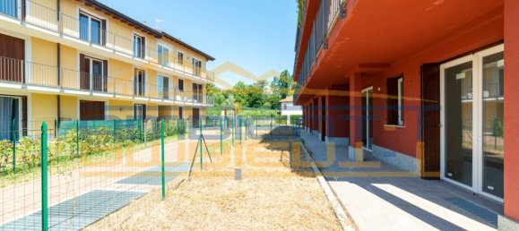 2 bedrooms Apartment in Carnate, Italy No. 165526 25