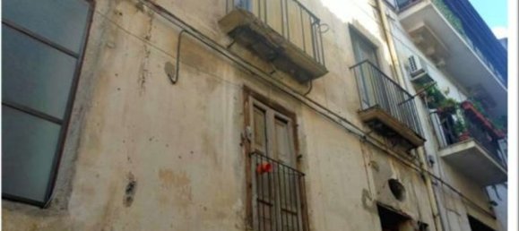 Apartamento de 7 habitaciónes en Cosenza, Italy No. 36176 5