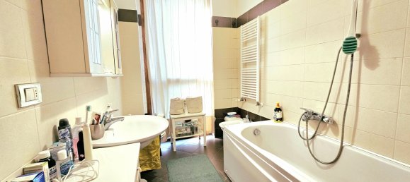 Квартира с 3 комнатами в Брешиа, Италия № 179096 15