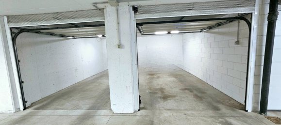 Квартира с 3 комнатами в Брешиа, Италия № 179096 17