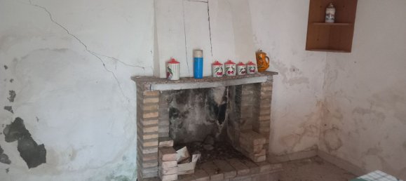 8 bedrooms House in Catignano, Italy No. 313249 6