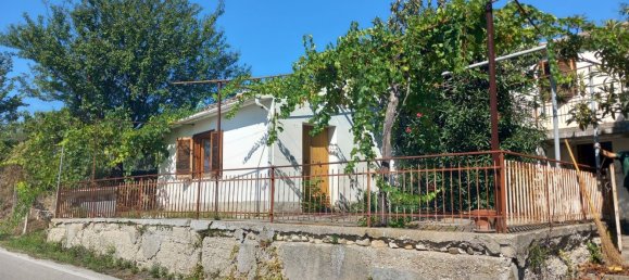 8 bedrooms House in Catignano, Italy No. 313249 9