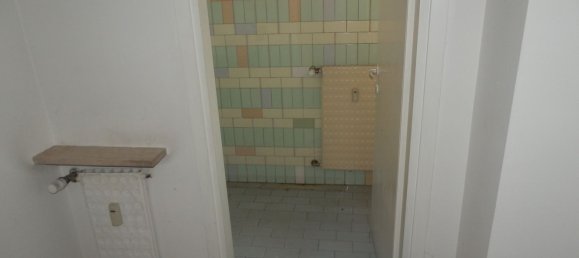 Gewerbliche Immobilie in Udine, Italy 200m², Nr. 74957 3