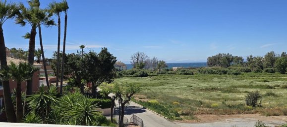 2 bedrooms Penthouse in Estepona, Spain No. 178388 2