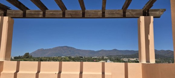 2 bedrooms Penthouse in Estepona, Spain No. 178388 7