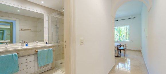 2 Schlafzimmer Wohnung in Estepona, Spain, Nr. 139004 29