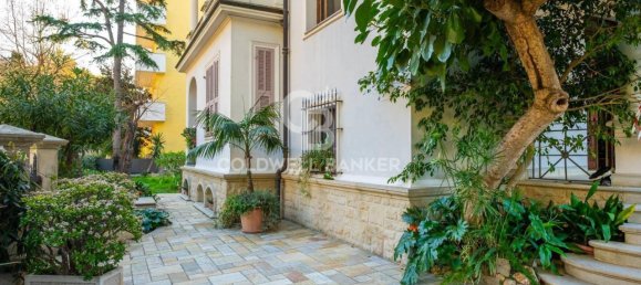 Villa de 7 habitaciónes en Bordighera, Italy No. 37660 3