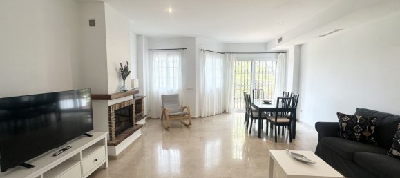 Adosado de 2 dormitorios en Alhaurín de la Torre, Spain No. 143992 5