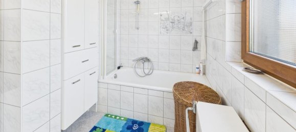 Moradia em banda de 5 divisões em Nuremberg, Germany N.º 229022 7