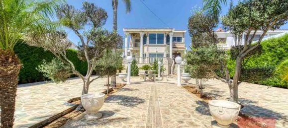 4 Schlafzimmer Villa in Paralimni, Cyprus, Nr. 13671 9