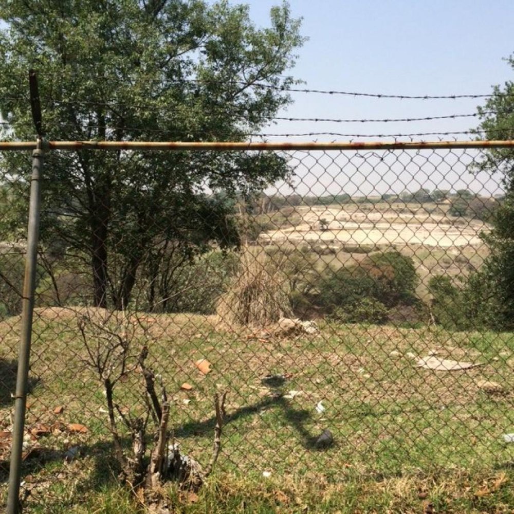 Земельный участок в Сьюдад Лопес Матеос, Мексика № 203830