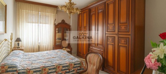 2 bedrooms Apartment in Milan, Italy No. 362144 8