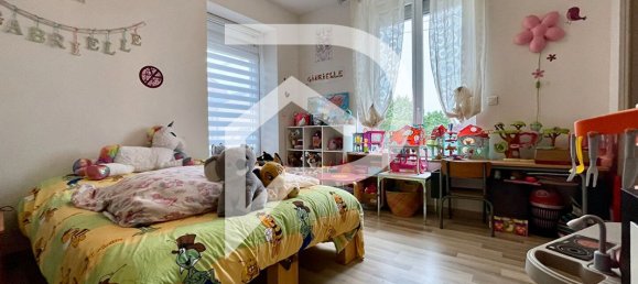 5 bedrooms House in Luneville, France No. 77887 5