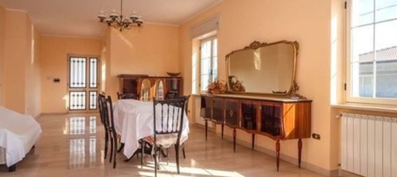 6 bedrooms Villa in Vairano Patenora, Italy No. 325672 15