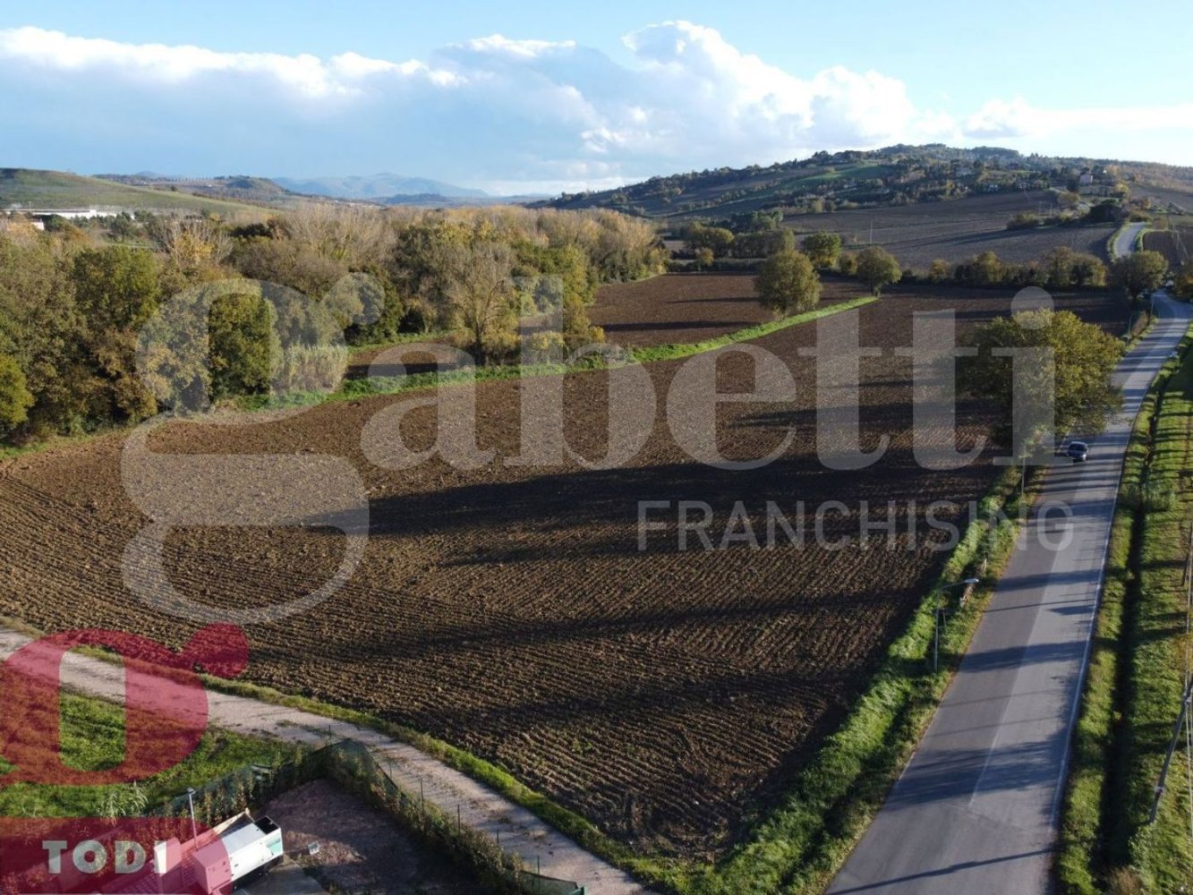 47284m² Land in Todi, Italy No. 128878
