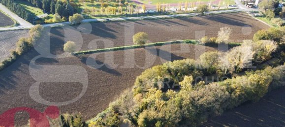 47284m² Land in Todi, Italy No. 128878 8