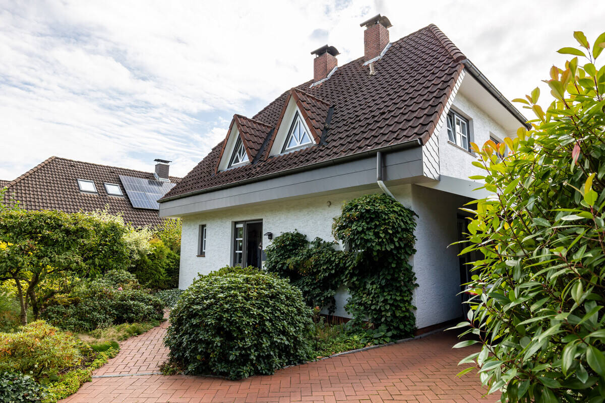 Дом с 4 комнатами в Дельменхорст, Германия № 358509