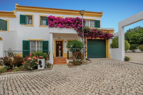 3 bedrooms Villa in Paderne, Portugal No. 199927