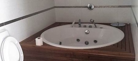 4 bedrooms Apartment in Baku, Azerbaijan No. 567 9