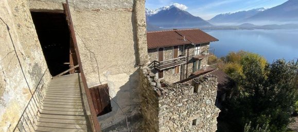 Casa de 9 habitaciónes en Domaso, Italy No. 143132 9