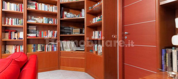 Вилла с 3 спальнями в Рим, Италия № 44865 4