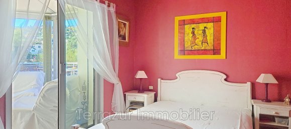 Квартира с 3 комнатами в Валлорис, Франция № 342860 5